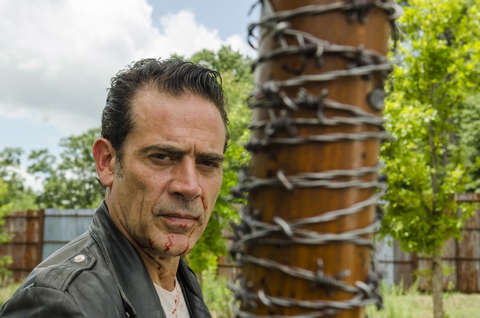 Jeffrey Dean Morgan with barbed wire bat