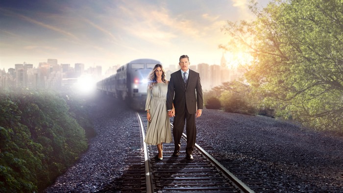 Sarah Jessica Parker and man on train tracks