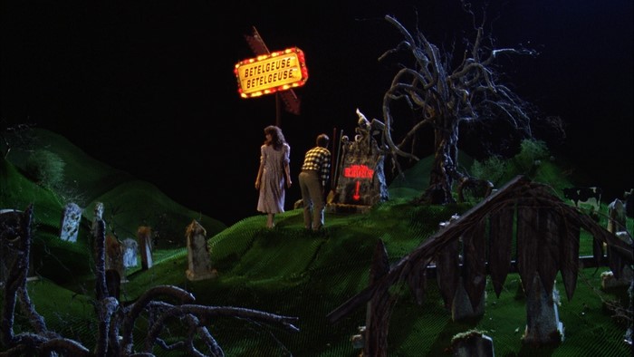 Betelgeuse sign in a graveyard