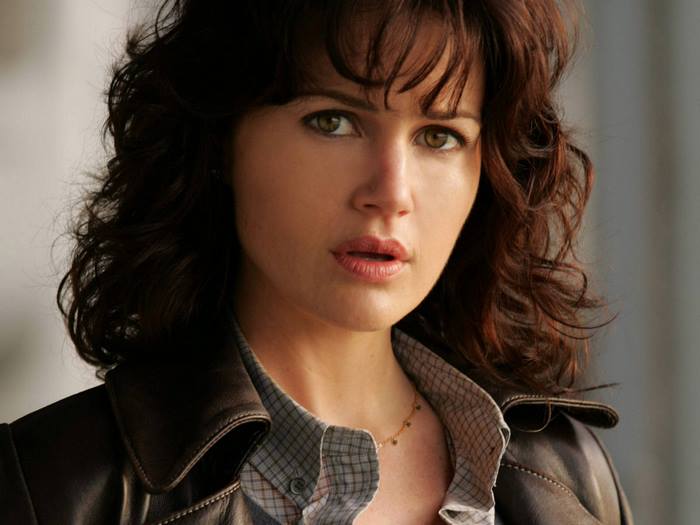 Carla Gugino
