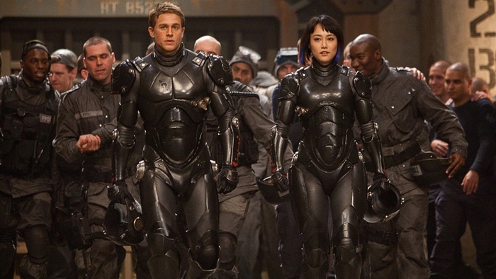 Charlie Hunnam and Rinko Kikuchi in Pacific Rim