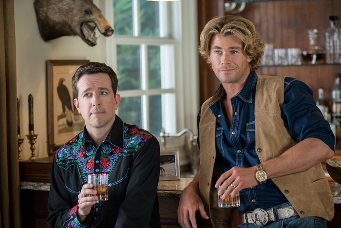 Ed Helms and Chris Hemsworth in a bar