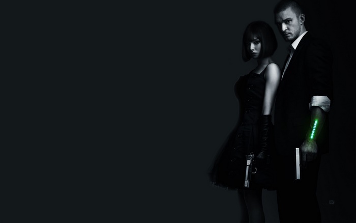 Justin Timberlake and woman with guns