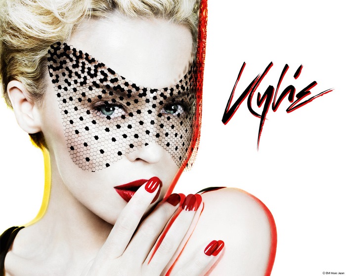 Kylie Minogue with polka dot veil