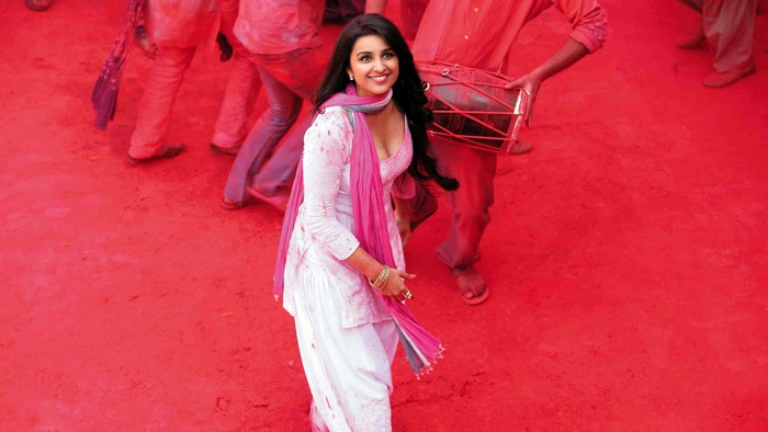 Parineeti Chopra celebrating Holi