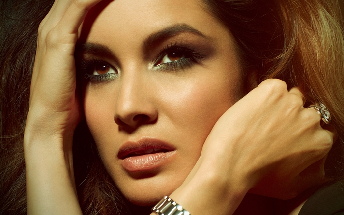 Bérénice Marlohe close-up portrait