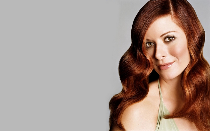 Debra Messing
