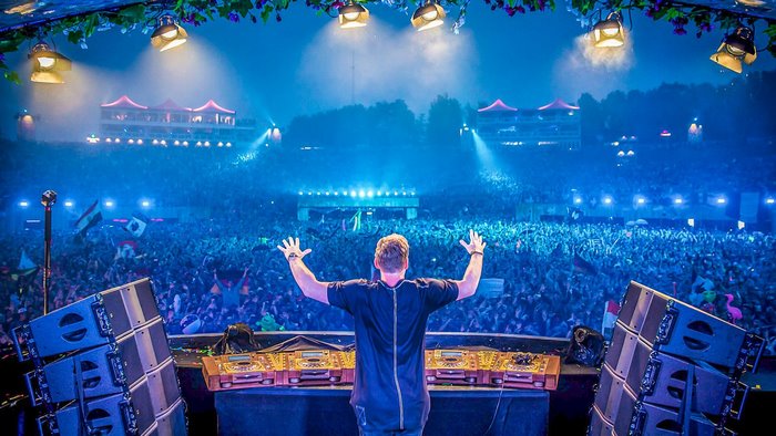Hardwell performing at a music festival