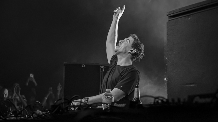 DJ Hardwell performing on stage