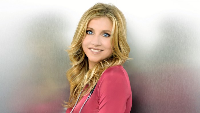 Sarah Chalke