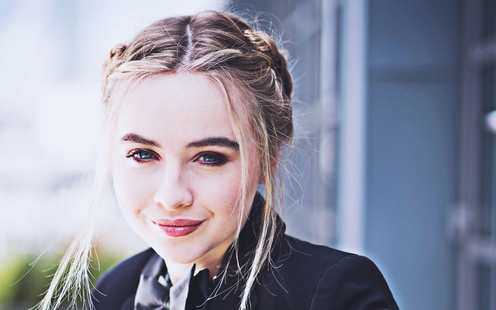 Sabrina Carpenter