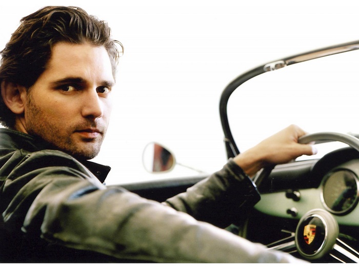 Eric Bana driving a vintage Porsche