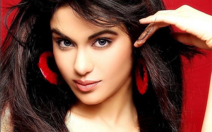 Adah Sharma