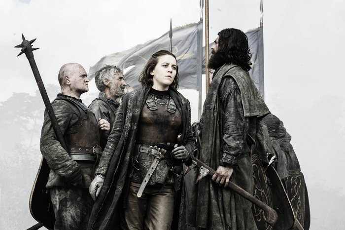 Yara Greyjoy and Jon Snow from Game of Thrones