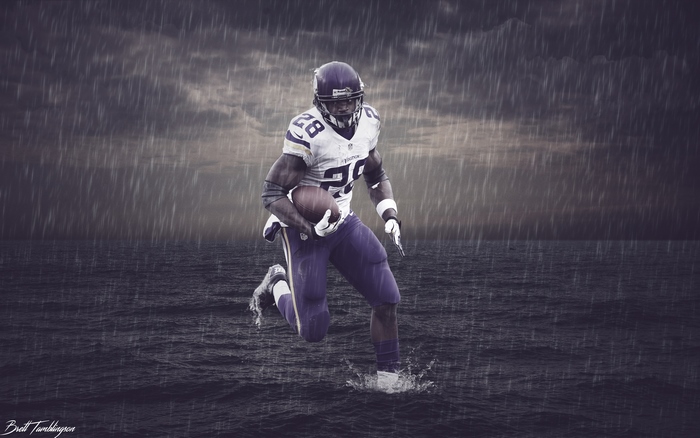 Adrian Peterson from Minnesota Vikings running in the rain