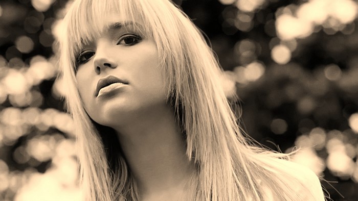 Arielle Kebbel