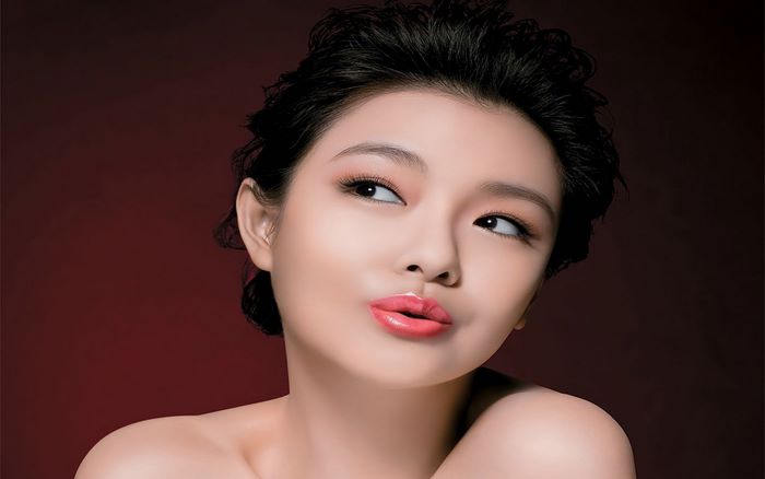 Barbie Hsu
