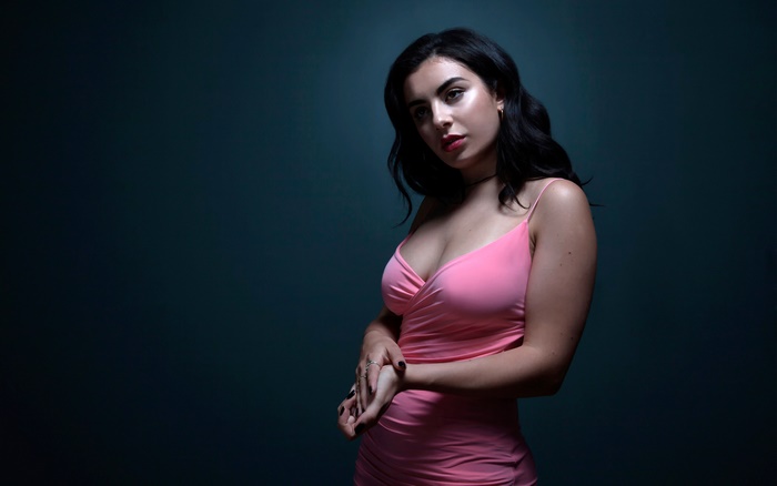 Charli XCX