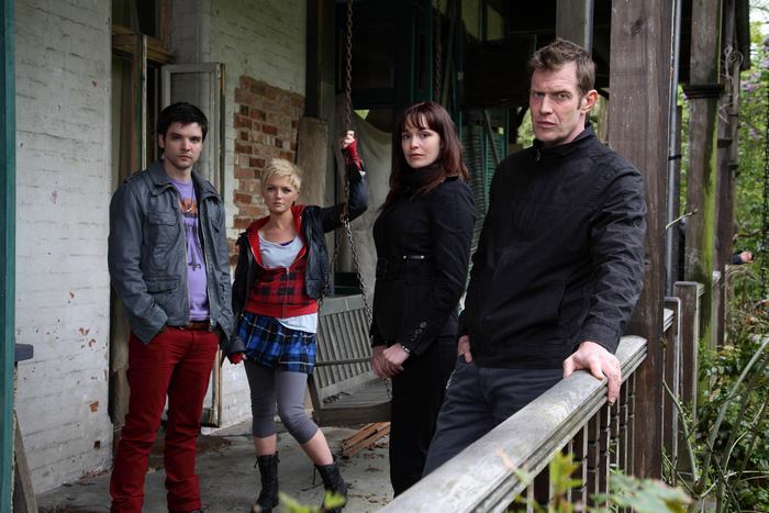 Hannah Spearritt and cast