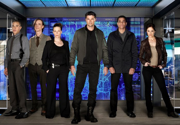 Minka Kelly and cast of Almost Human