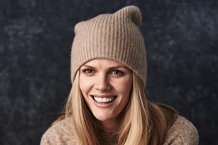 Brooklyn Decker wearing a beige beanie