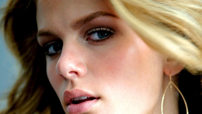 Brooklyn Decker close-up portrait