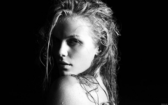 Brooklyn Decker portrait