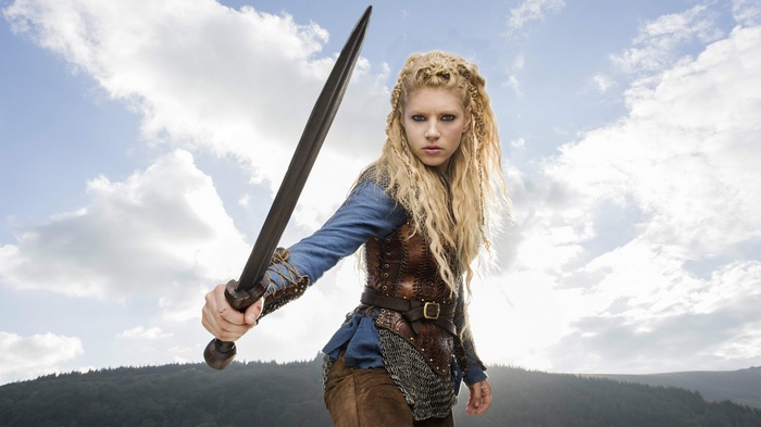 Lagertha from Vikings holding a sword