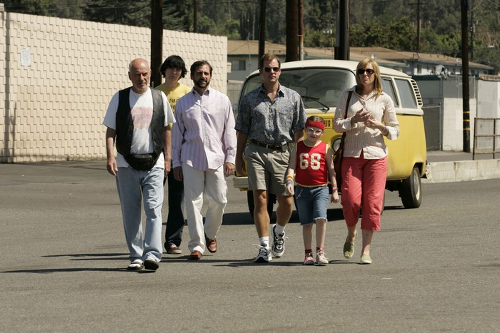 Paul Dano and family walking
