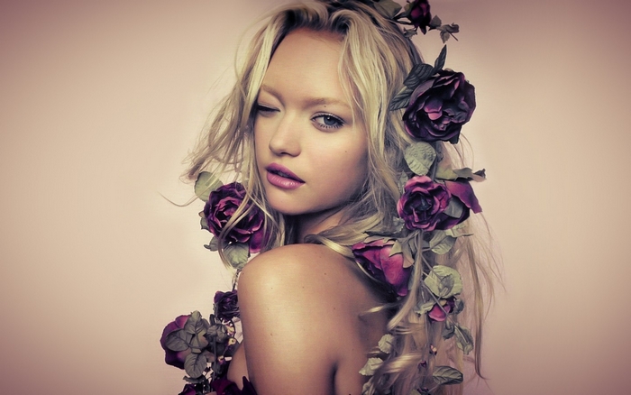 Gemma Ward with Roses