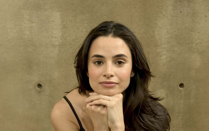 Mía Maestro