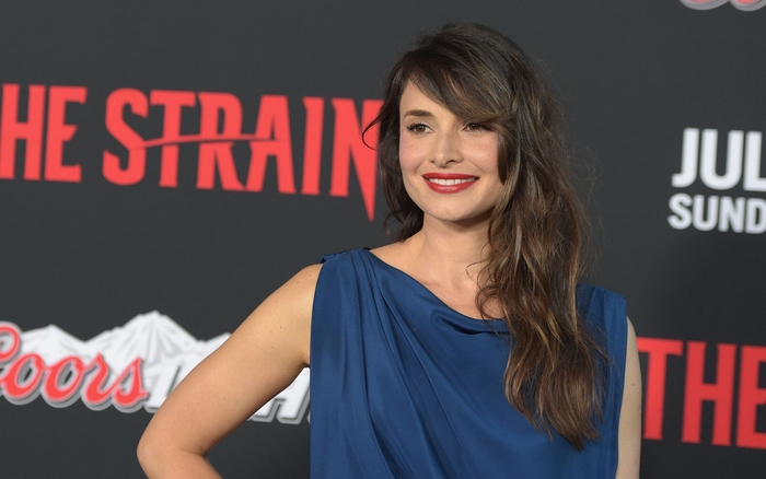 Mía Maestro at The Strain premiere
