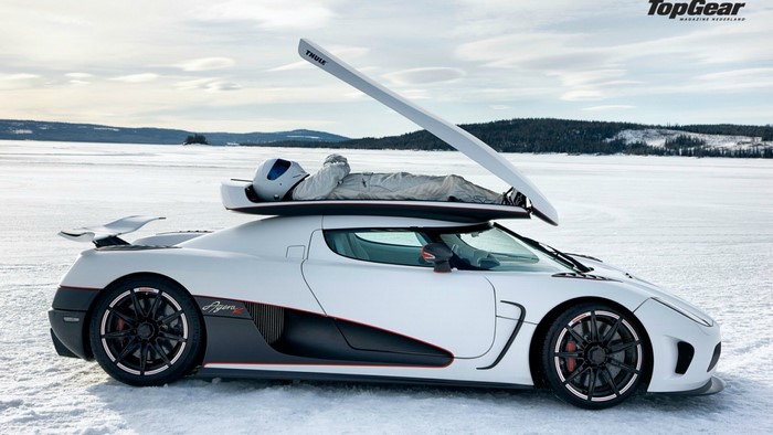 Ben Collins in Koenigsegg Agara with Thule Cargo Box