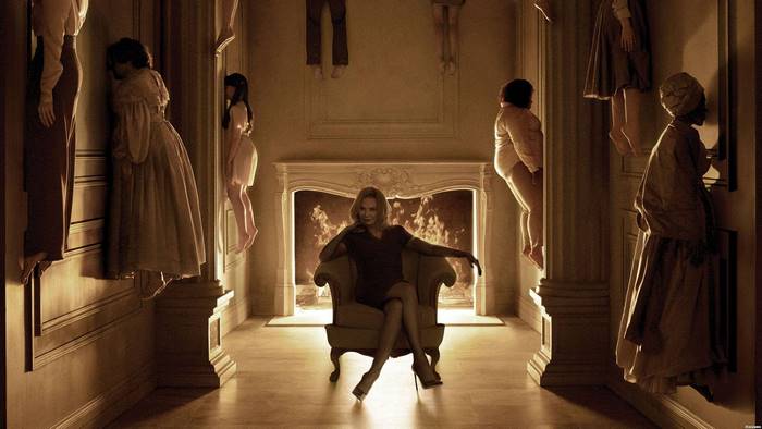 Jessica Lange in a room with mannequins