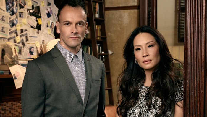 Jonny Lee Miller and Lucy Liu in Elementary