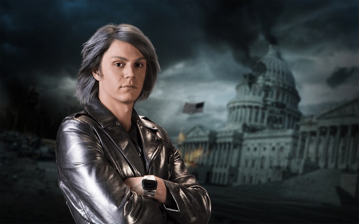 Evan Peters as Quicksilver in front of the US Capitol