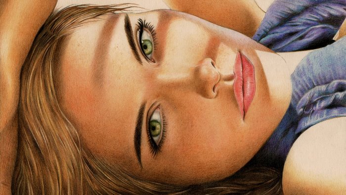 Isabel Lucas portrait