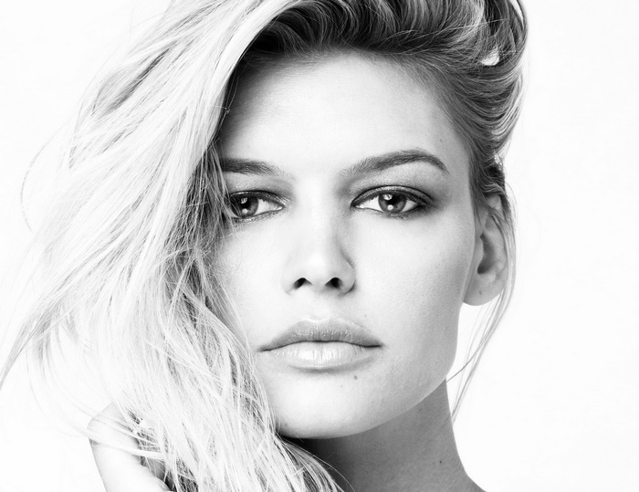 Kelly Rohrbach black and white portrait