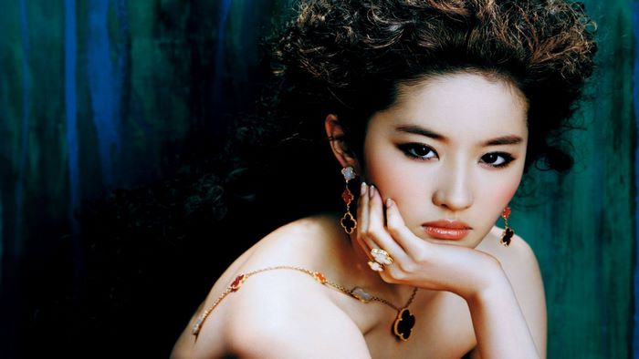 Liu Yifei