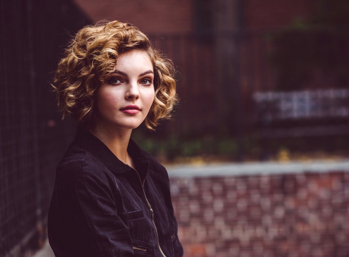 Camren Bicondova portrait