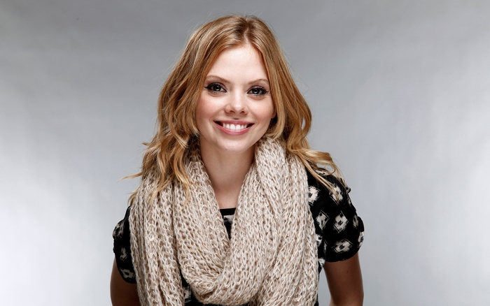 Dreama Walker