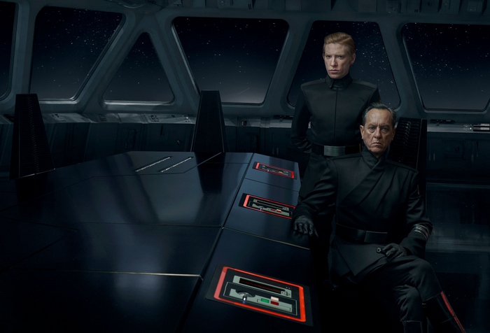General Hux and Grand Admiral Thrawn in Star Wars