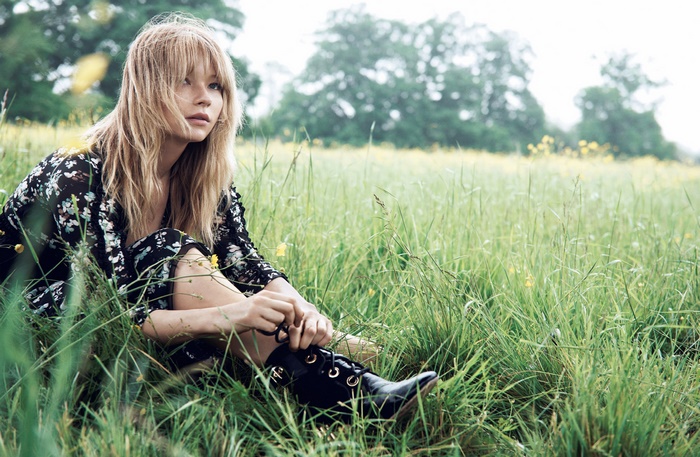 Haley Bennett in a field