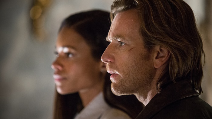 Naomie Harris and Ewan McGregor in a scene