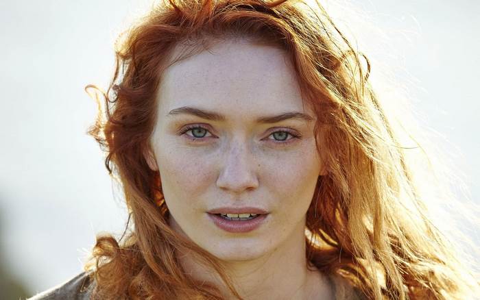 Eleanor Tomlinson