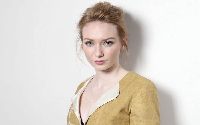 Eleanor Tomlinson