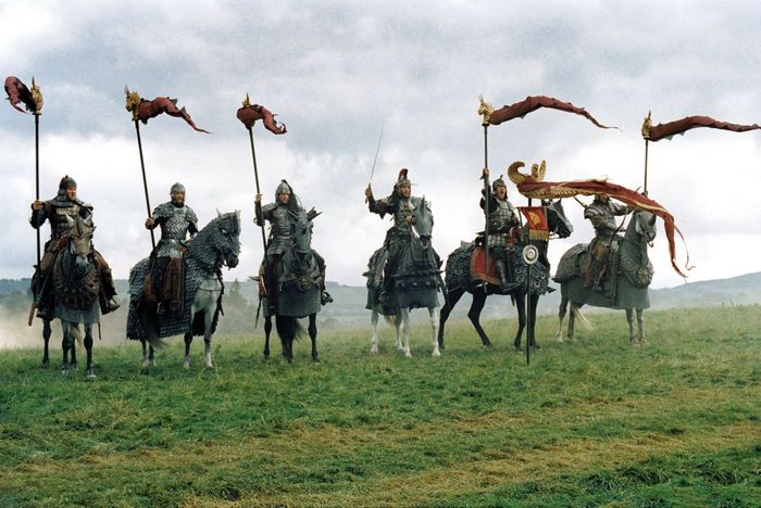 Ioan Gruffudd and soldiers on horseback