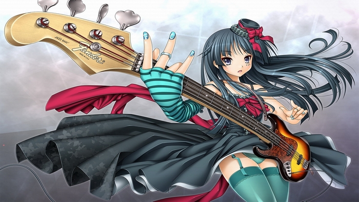 Mio Akiyama playing Fender Jazz Bass