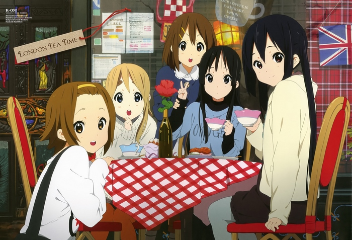 Yui Hirasawa from K-ON! Enjoying London Tea Time