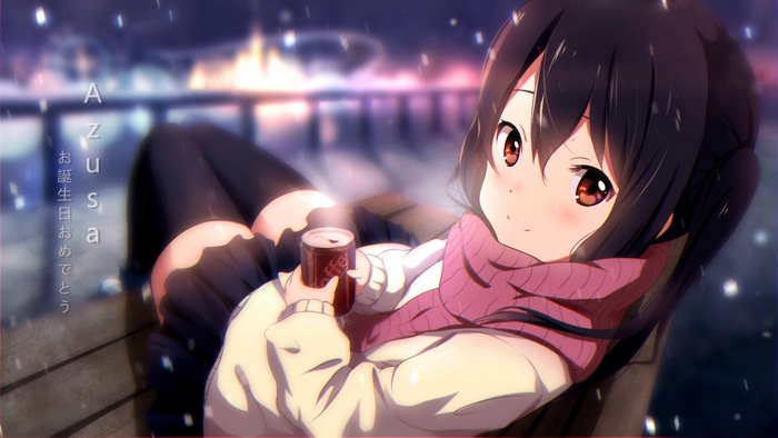 Azusa Nakano holding a can